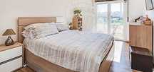 Cama de casal + cabeceira + 2 mesinhas