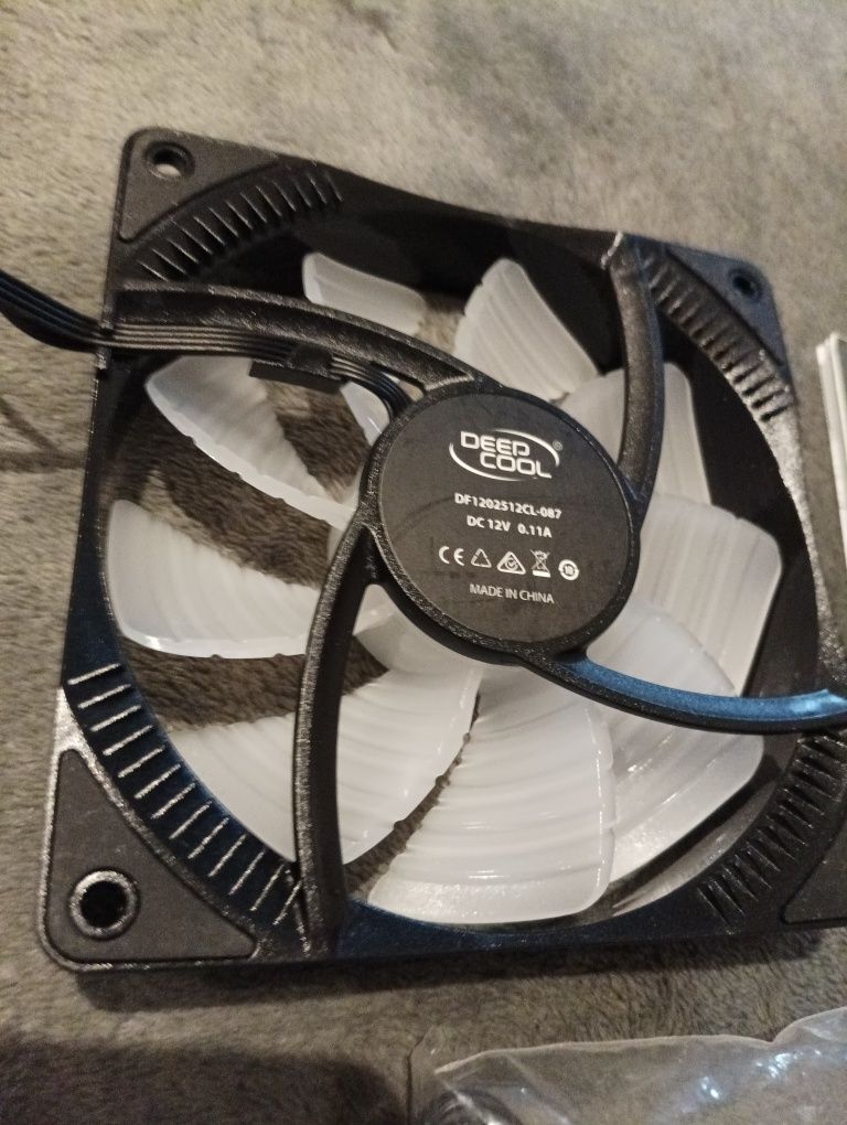 Deep cool CPU cooler