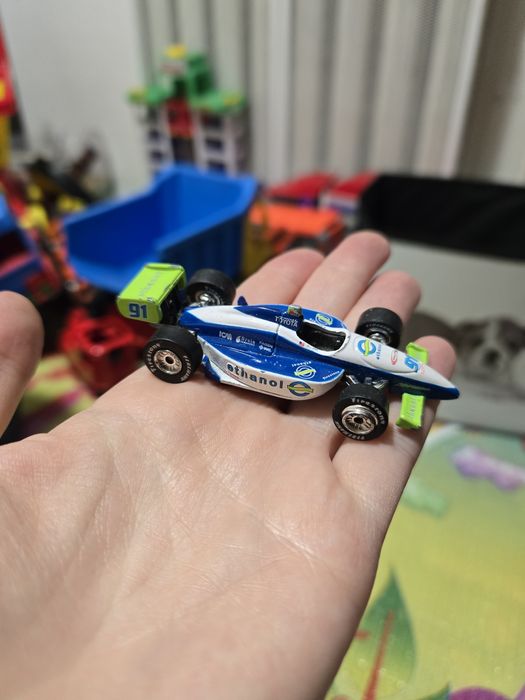 Технопарк Тролейбус автівка у подарунок