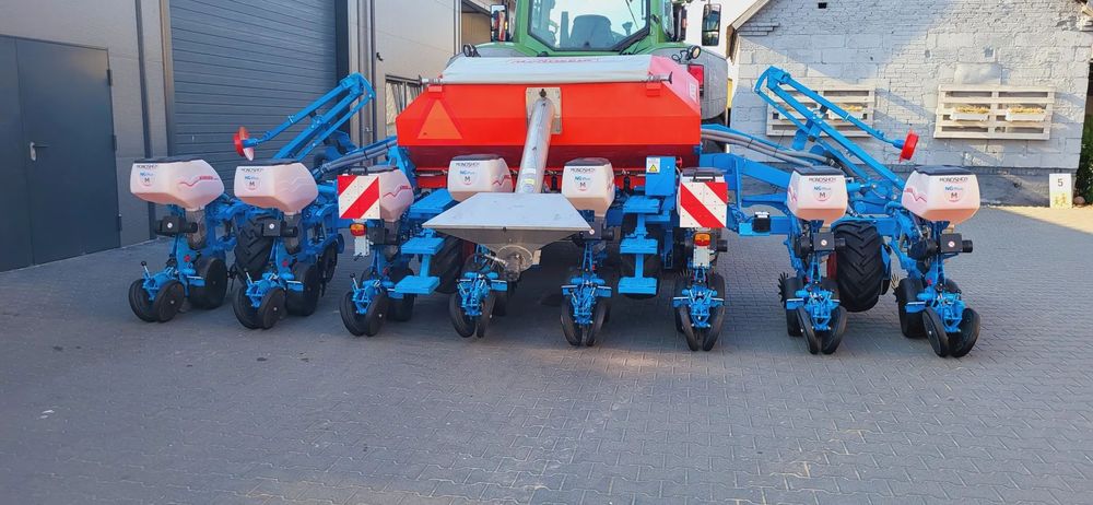 Monosem NG 8 PLUS TFC2 ME MONOSHOX VADERSTAD TEMPO AMAZONE  Sprowadzony DEMO 550HA MONOSEM NG 8 PLUS TFC2 ME Vaderstad Amazone