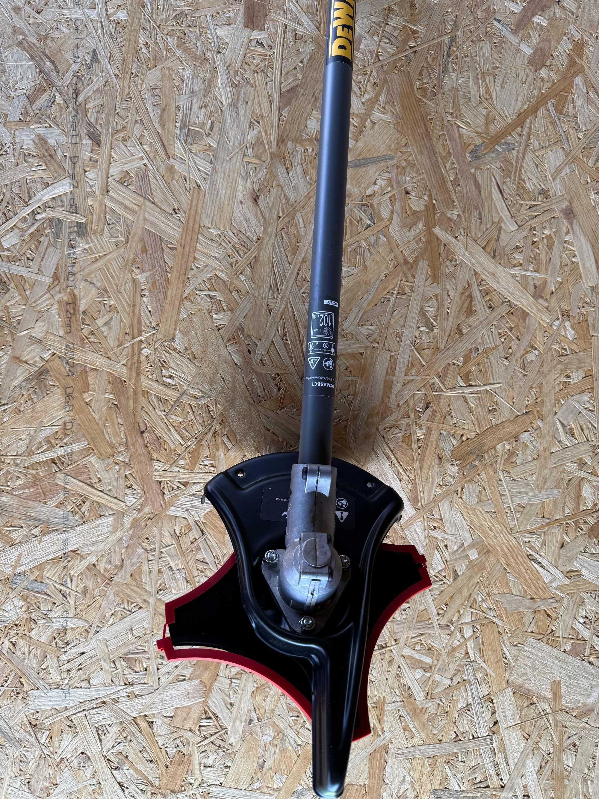 Podkaszarka Multi-tool DeWalt