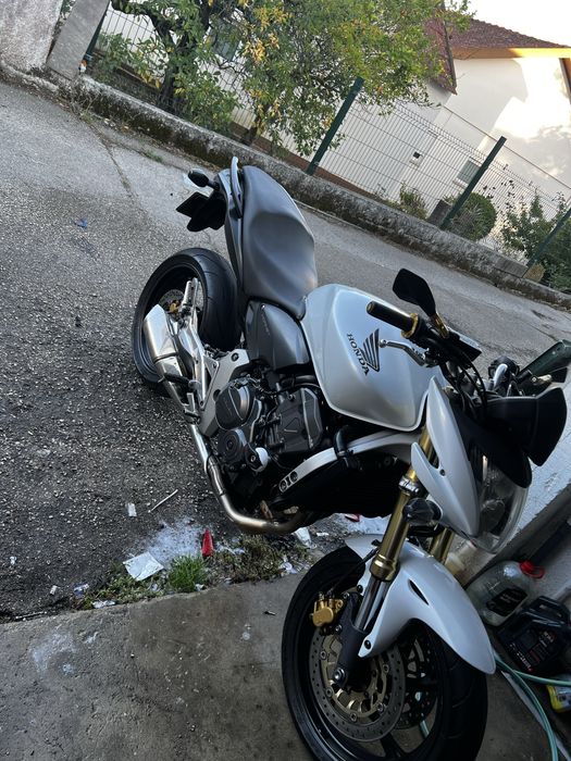 Hornet   Negociavil aceito troca por carro bmw ou ald
