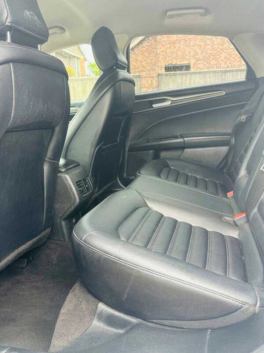 Ford Fusion      2020