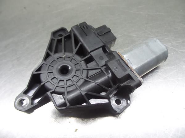 Motor vidro trás direito MERCEDES-BENZ Classe A (W176)
