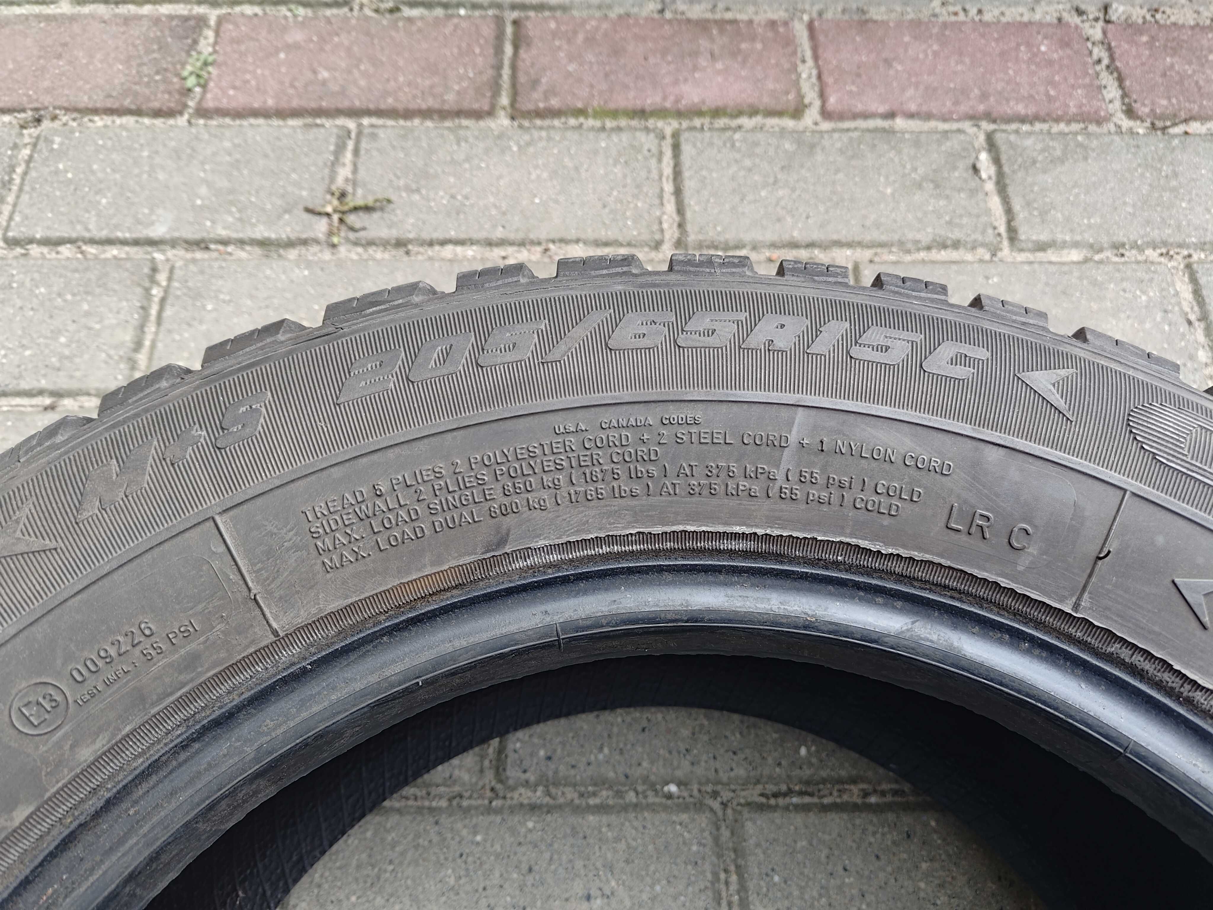 4 szt. Goodyear UltraGrip Cargo M+S 205/65/15c zimowe DOT 2414