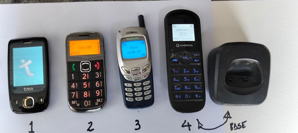 Vendo 4 telemóveis ótimo estado