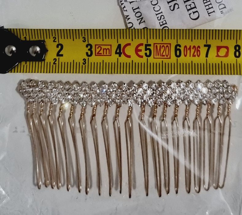 Spinka, wsuwka, grzebyk, ozdoba do włosów z diamencikami