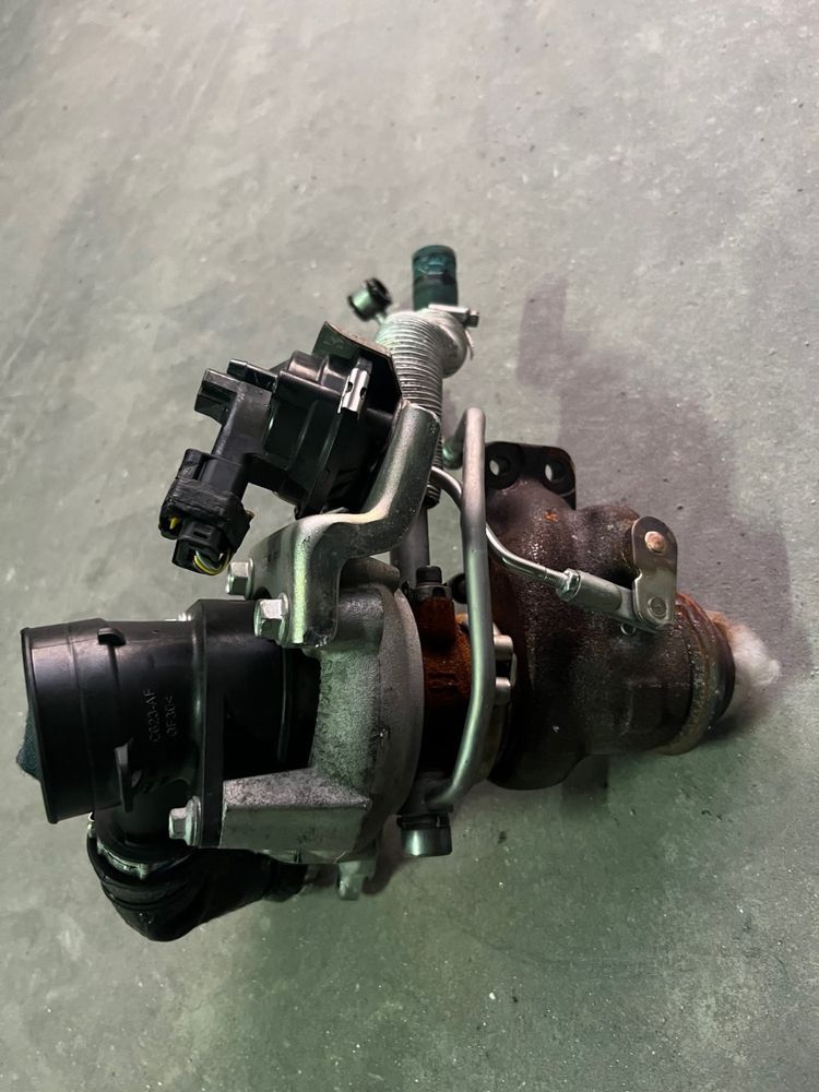 Turbo peugeot 308 partner citroen c3 c4 berlingo ford fiesta 1.6 HDI