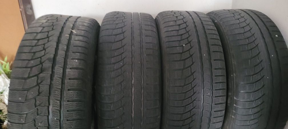 Sprzedam orginalne felgi Ford Kuga jak NOWE