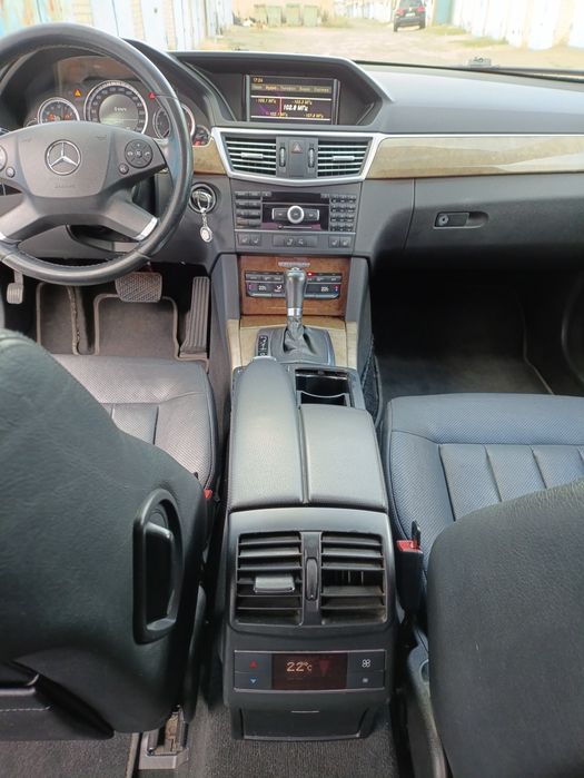 Продам Mersedes E220,w212
