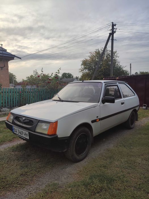 Продаю ЗАЗ Таврія 1102