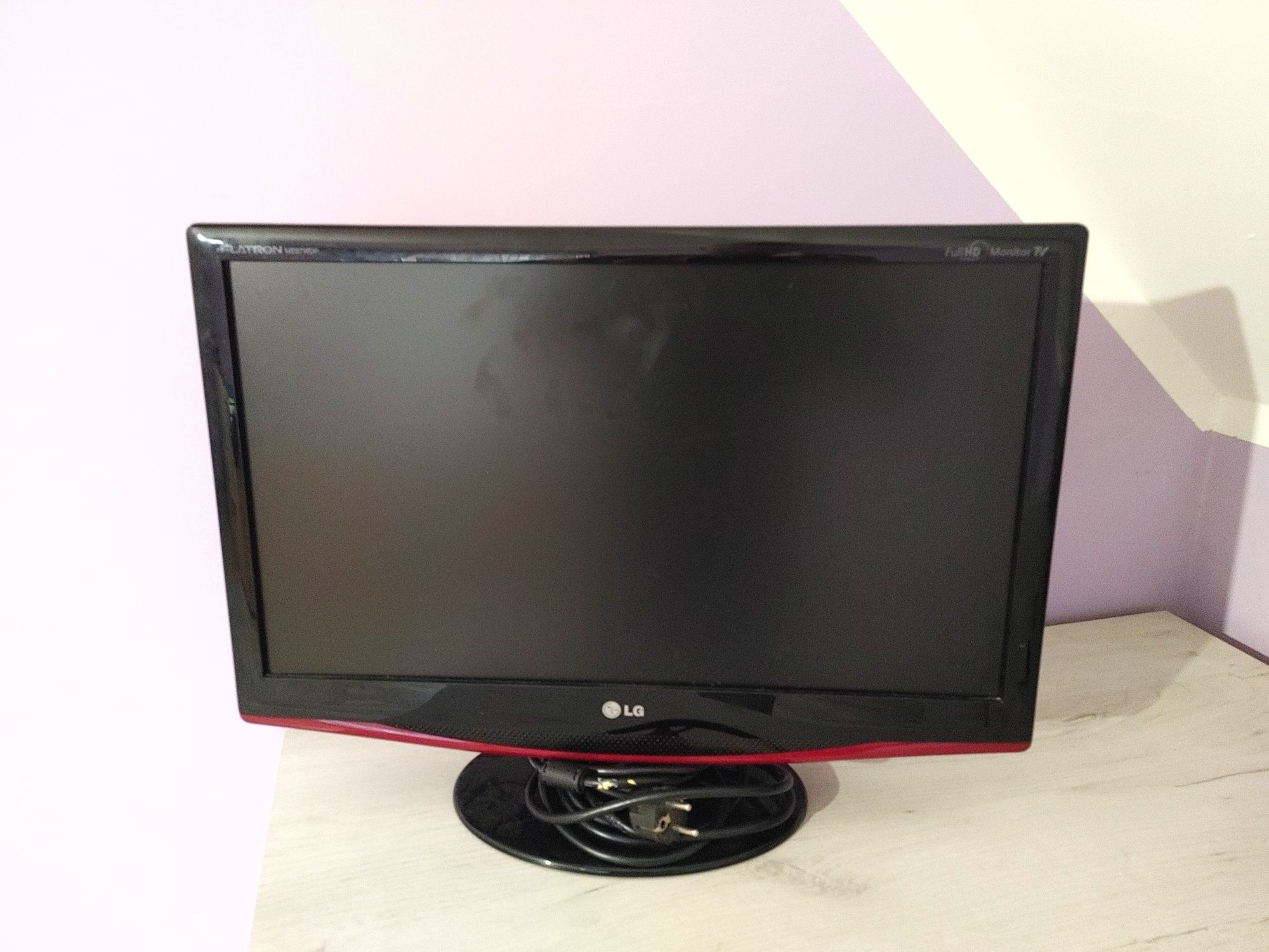 Telewizor 23 cale z funkcją monitora