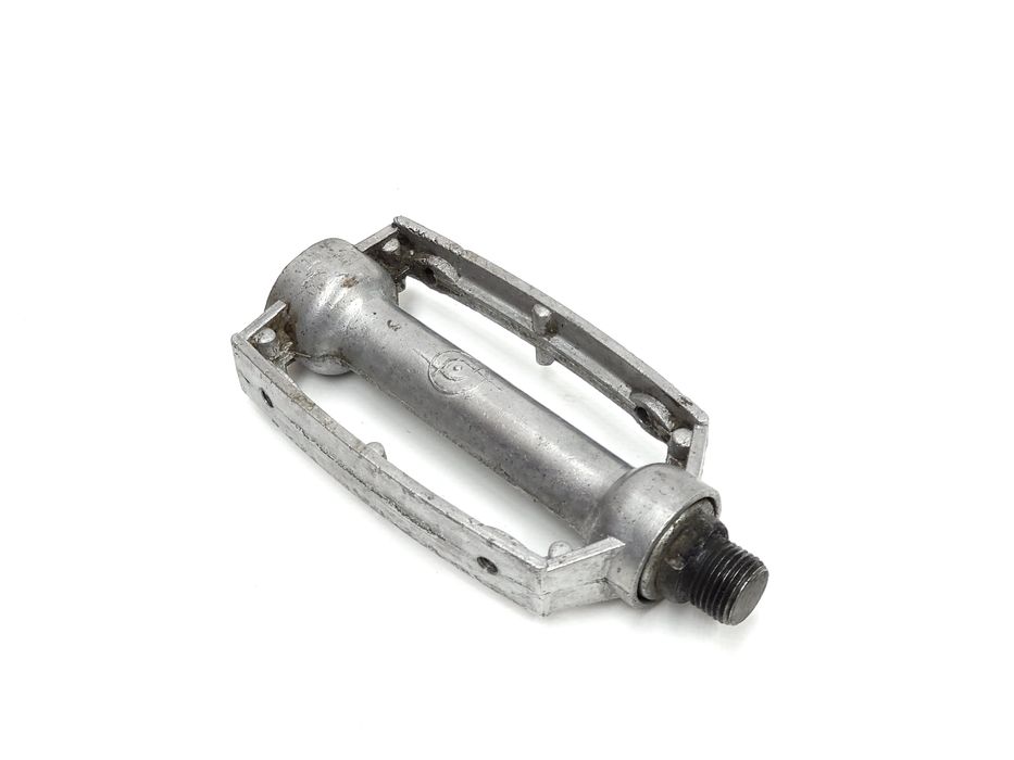 Pedał prawy Ukraina Ural Aist Kama