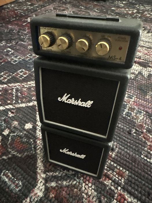 Mini Coluna Marshall ms4 para Guitarra eletrica