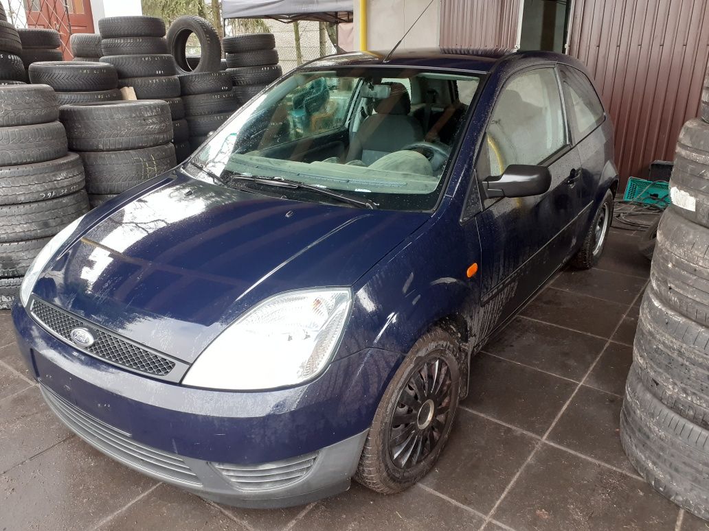 Ford fiesta 1.3 2005r całość na części kol  JD3