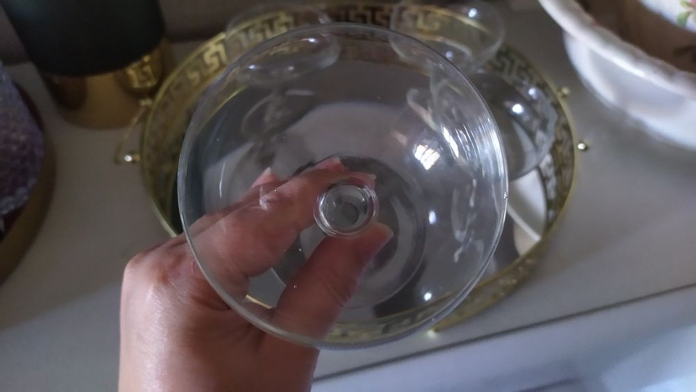 Coleção antiga de 4 taças de champanhe