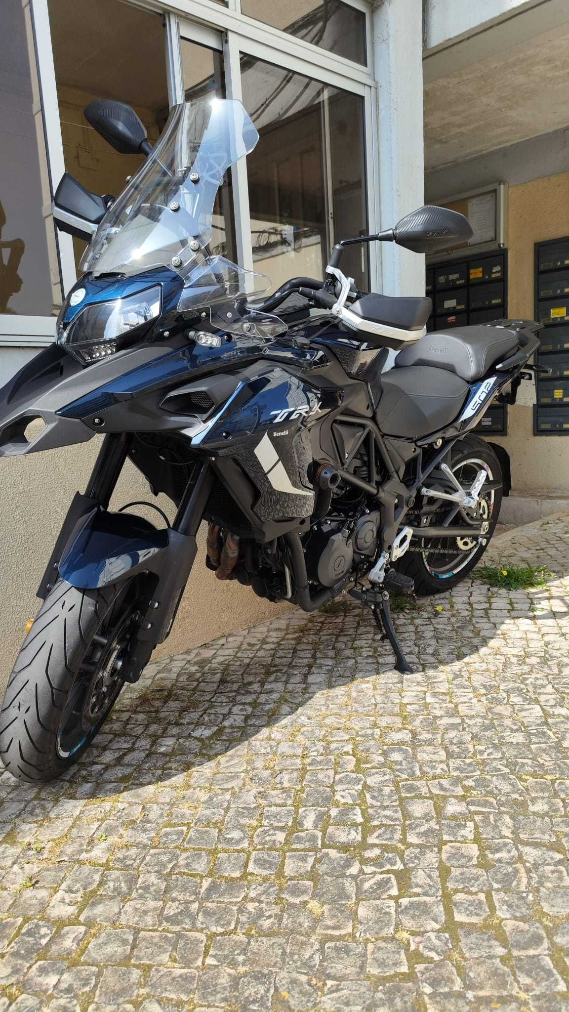 Mota Benelli TRK502