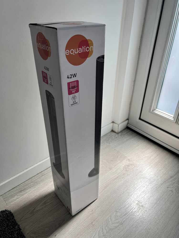 Ventoinha vertical Preta 42W