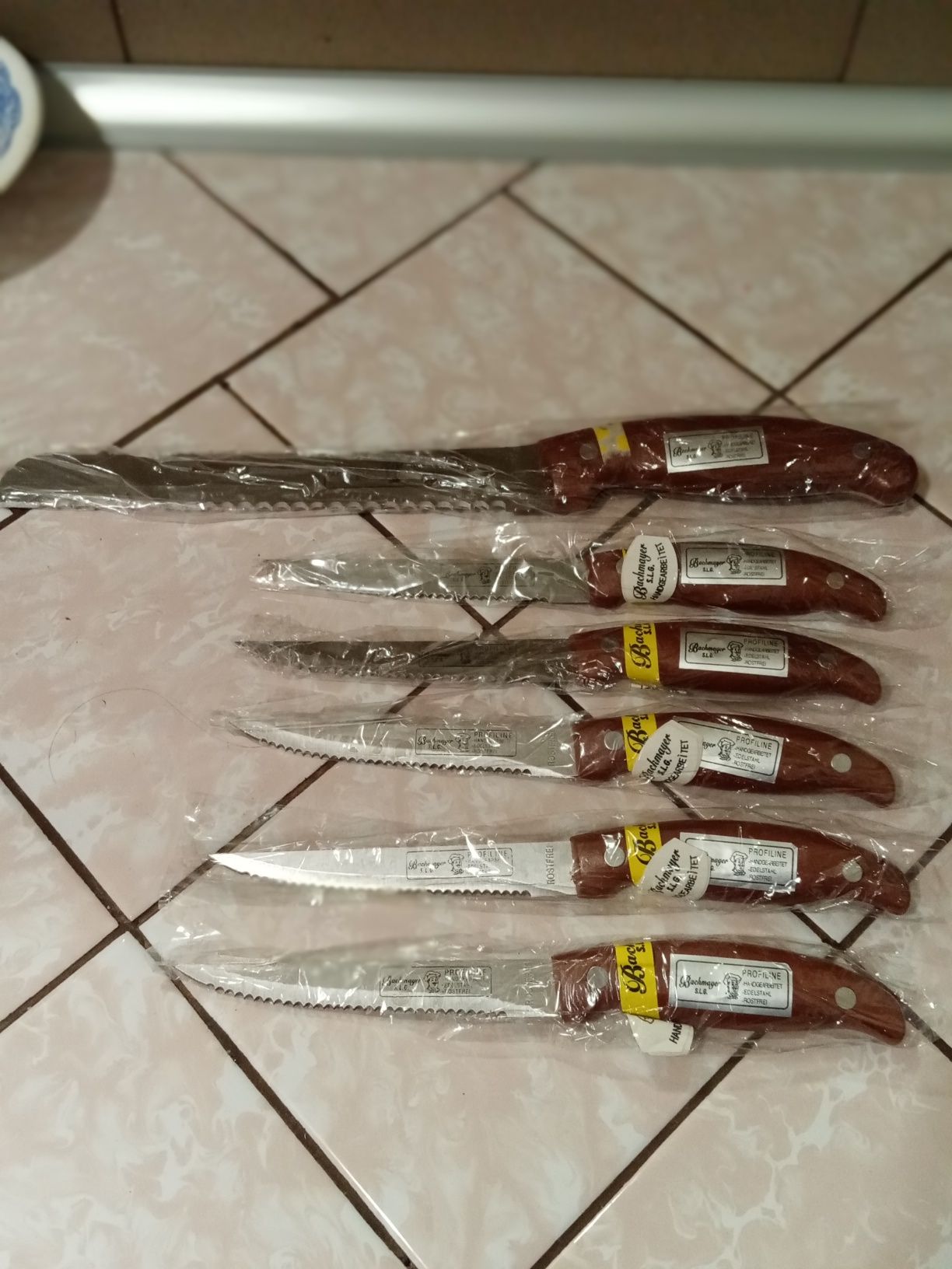 Набір виделок і ножів