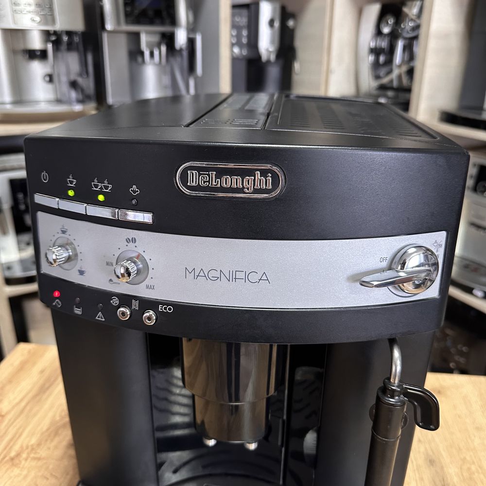 Кавомашина DeLonghi ESAM 3000 B Magnifica