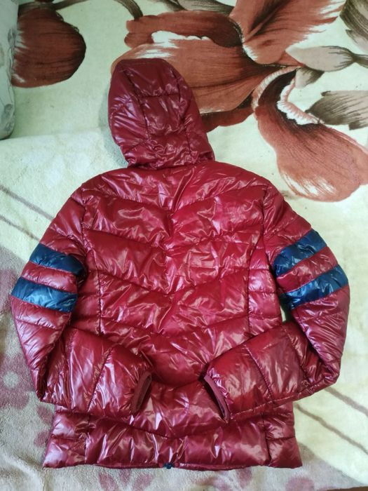 Жіноча осіння куртка