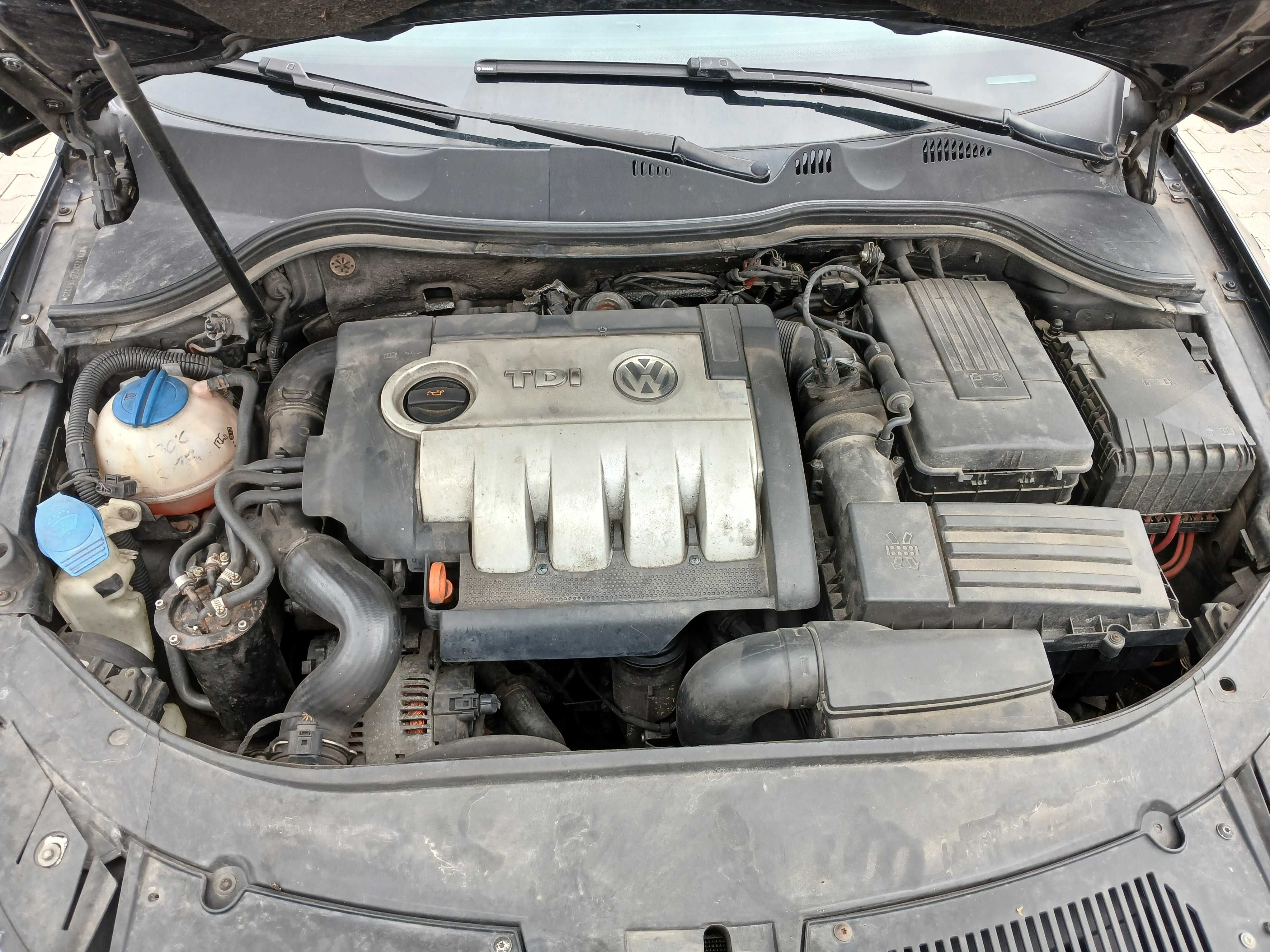 VW Passat 2.0 tdi 2005 - USZKODZONY