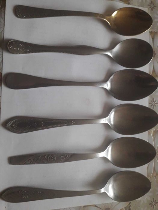 Столовые приборы