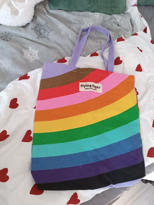 Torba LGBT dla therian itp