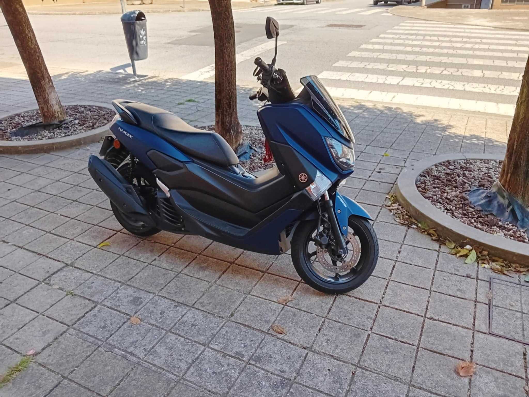 Yamaha N Max 125cc ABS  ano 2020 revisao feita na marca