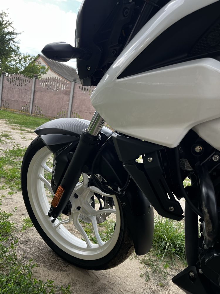 Bajaj Pulsar NS200