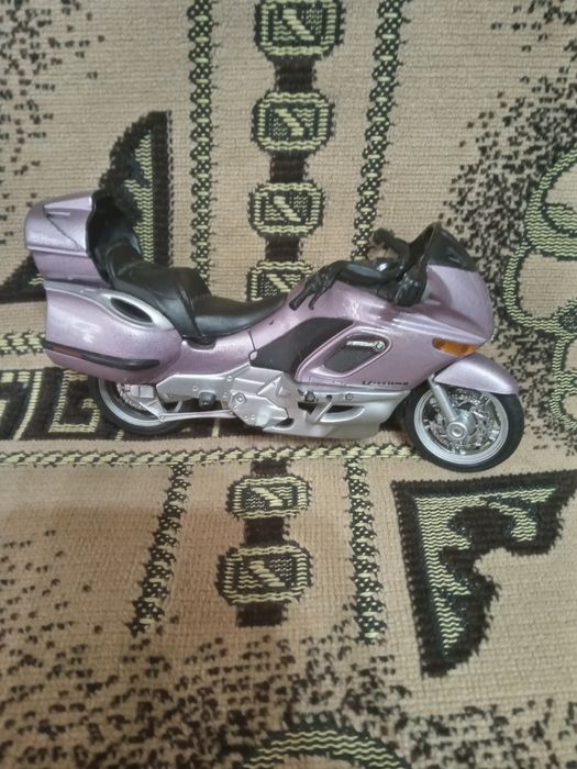 Дитячи играшки одним лотом б/в 100 грн