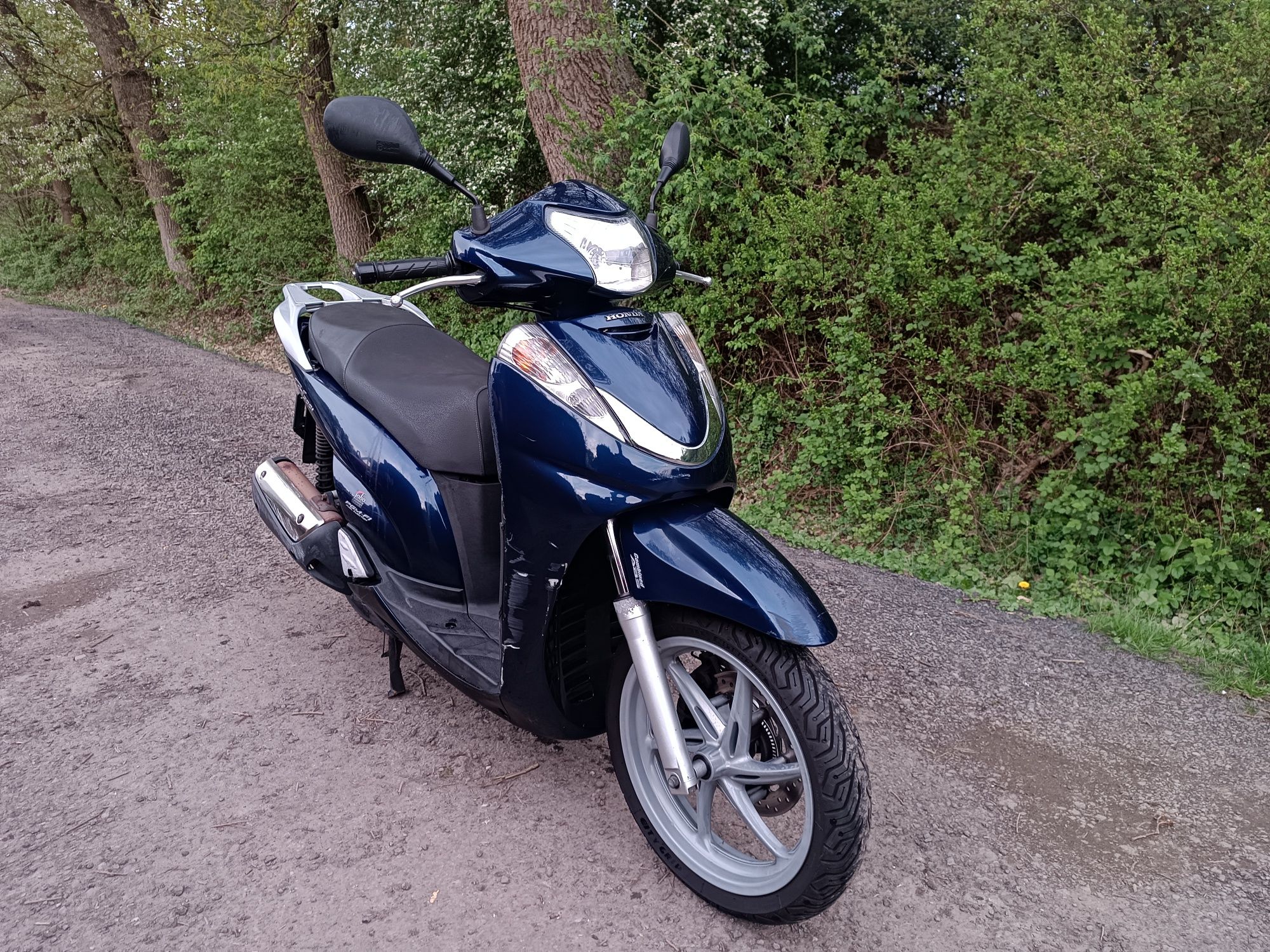 Продам Honda sh 300i