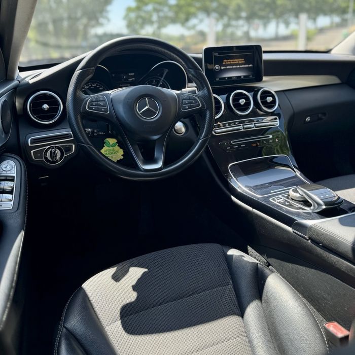 Mercedes C300h 2016 Nacional Desde 249€ mês