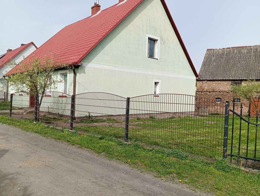 Sprzedam dom z dużą działką 29 arów
