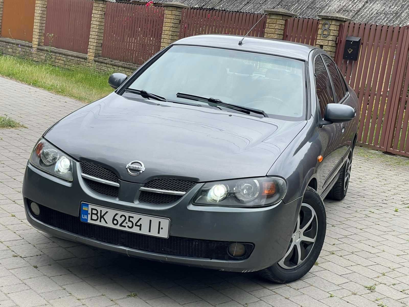 Продам авто ніссан