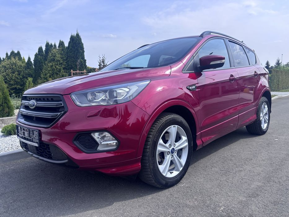 Ford Kuga  ST-line
