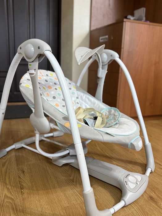 Крісло - гойдалка , качеля