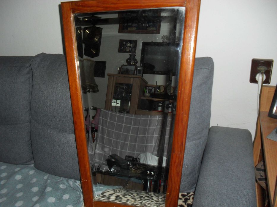 lustro w drewnianej kryształowe ramie z prl