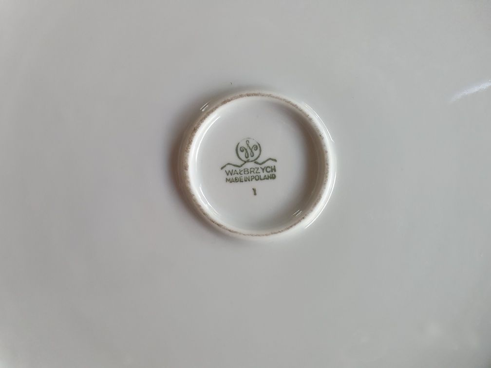 Porcelanowa patera półmisek talerz z okresu PRL Wałbrzych ø 32 cm