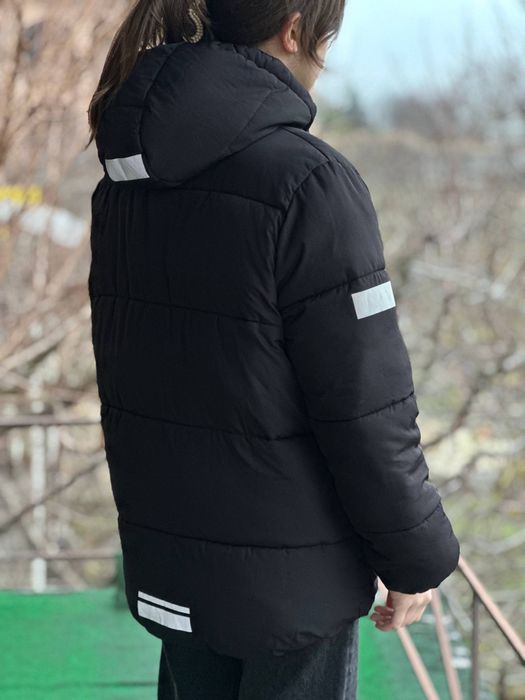 Зимова куртка  пуховик Lindex капюшоном, ріст 158 см