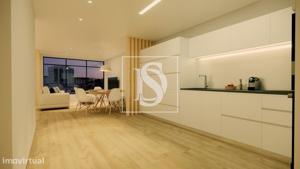 Apartamento T1+1 c/ suíte, completamente RENOVADO