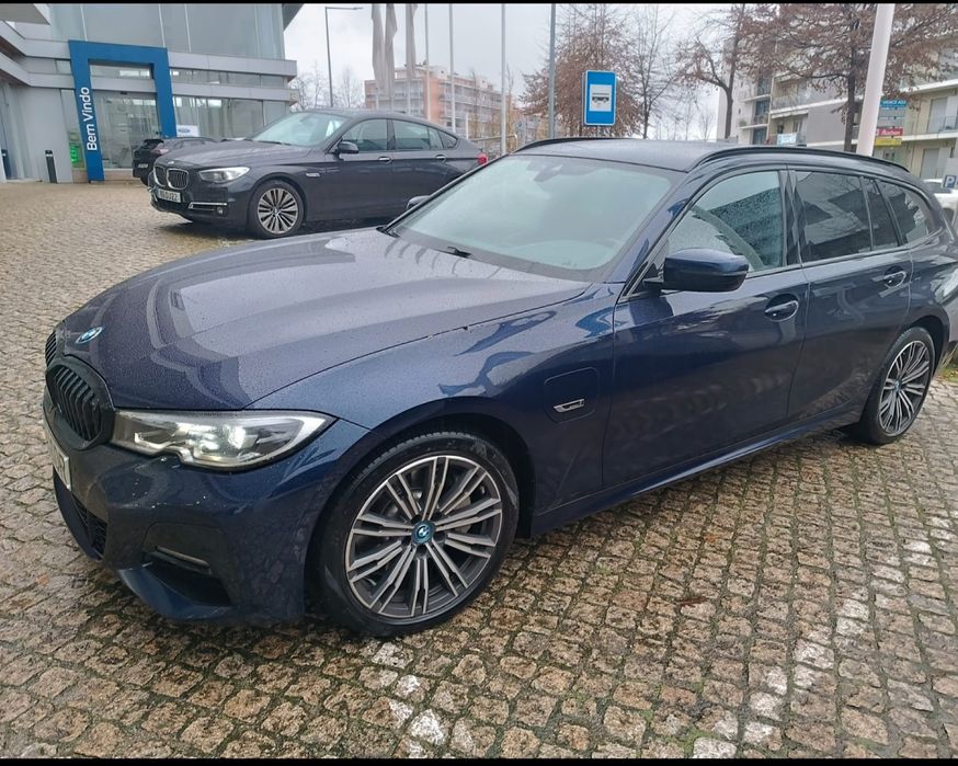 Bmw 330e hibrido plug inn