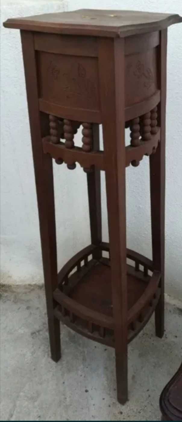 Floreira Coluna Antiga