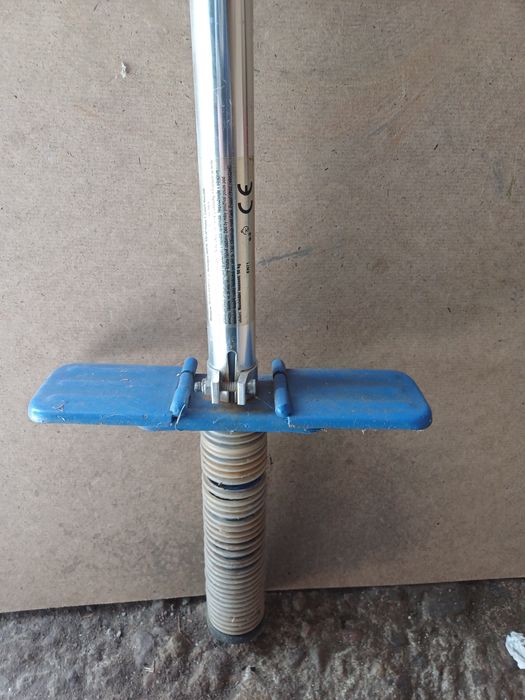 Pogo Stik do skakania