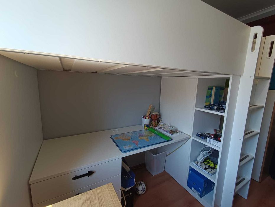 Beliche n.º 2 comprado em 2021 com colchão. Bom estado!