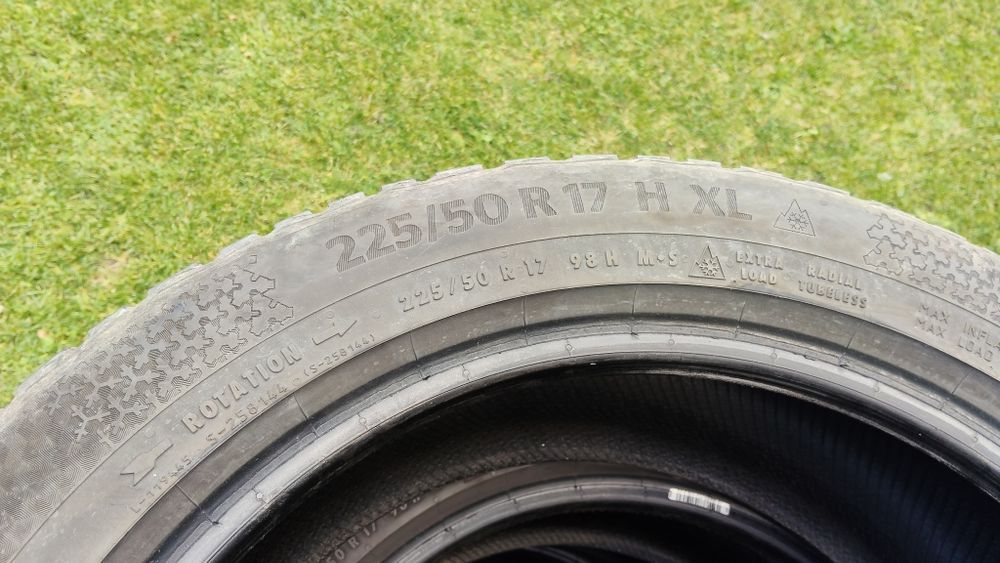 Opony zimowe Continental 225/50/17