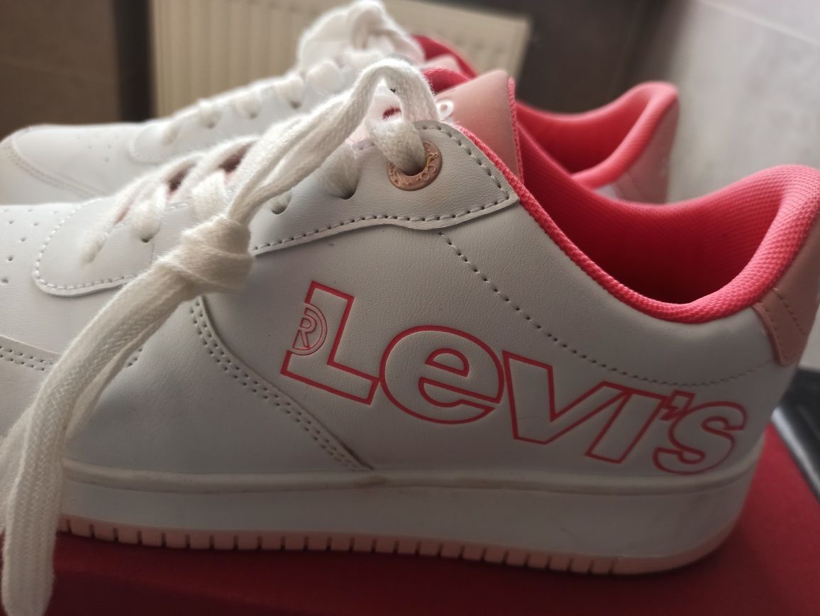 Buty sportowe Levi's