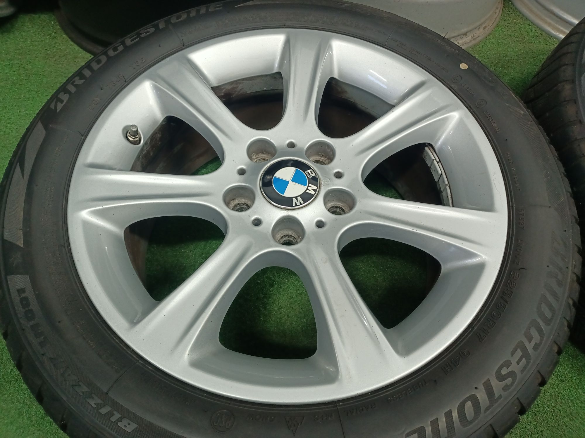 Koła 17" felgi 5x120 et37 opony 225/50/17 BMW f30 f31 F32 E90 E91 E92