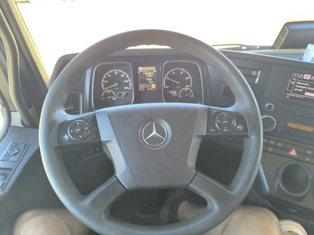 Camião Mercedes actros porta máquina 1 8 4 2  2 0 1 6 caixa auto