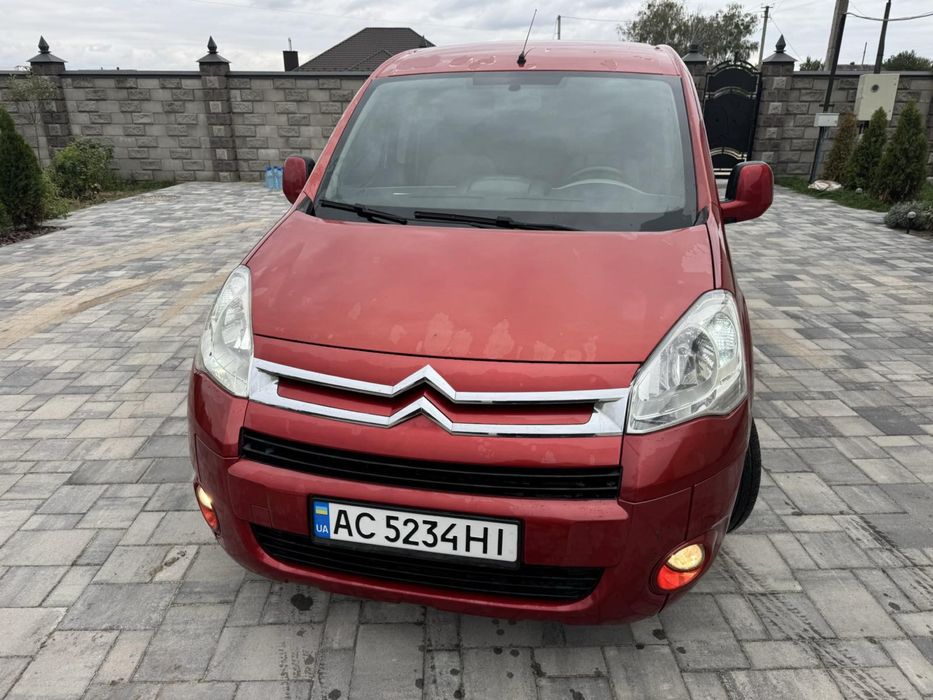 Citroen Berlingo original pass 2011